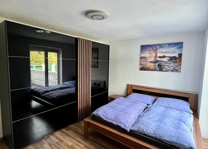 Luxurioeses Apartment Mit Pool