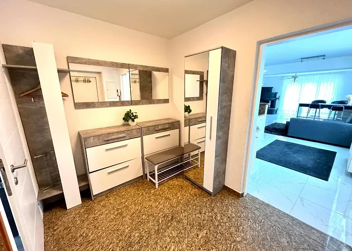 Luxurioeses Apartment Mit Pool