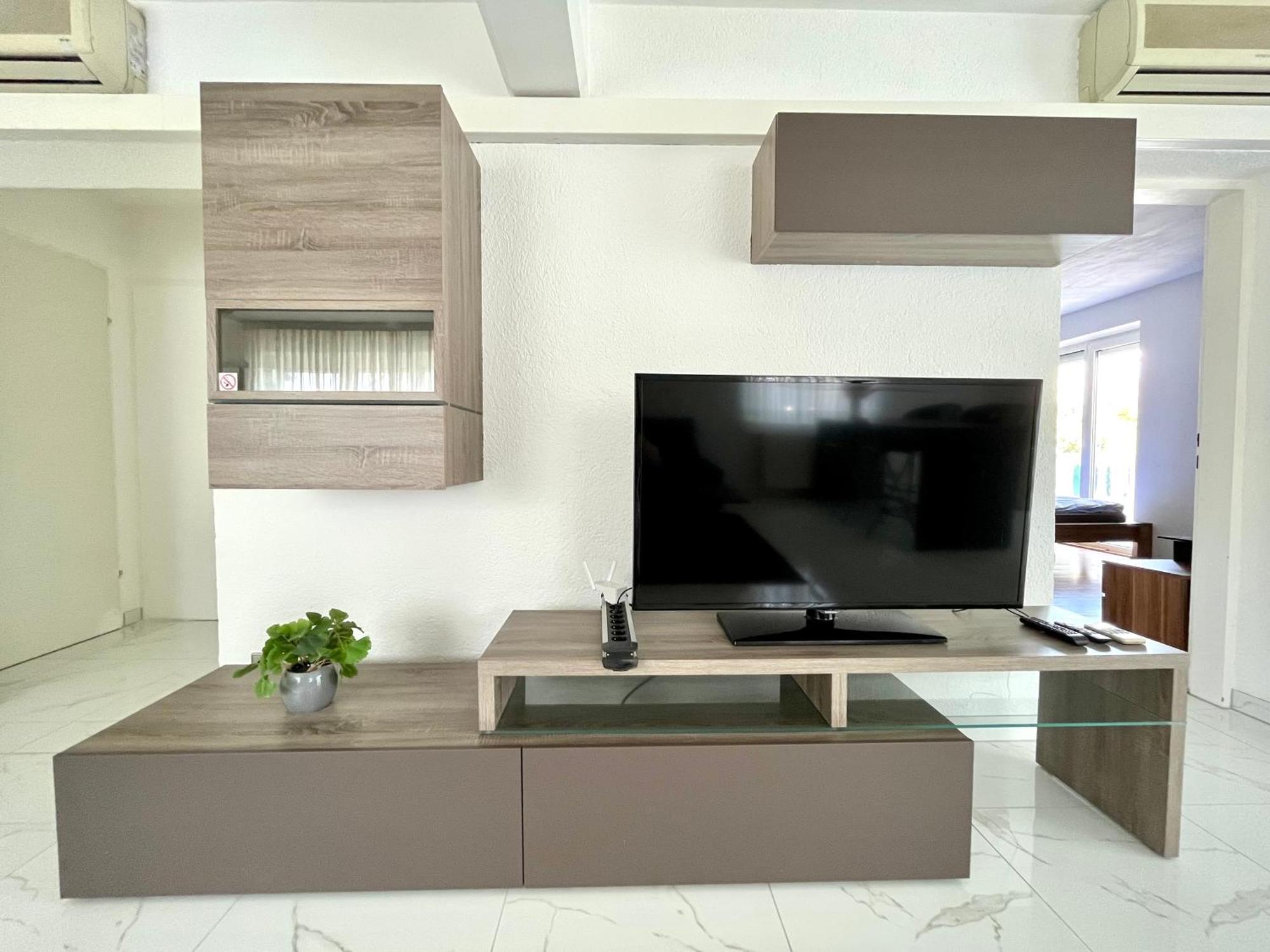 Luxurioeses Mit Pool Apartamento Viena
